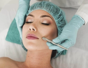 Microneedling Therapy: Advantages And Risks