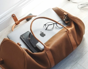 Travel Comfort: Top Items to Keep in Your Hand Carry